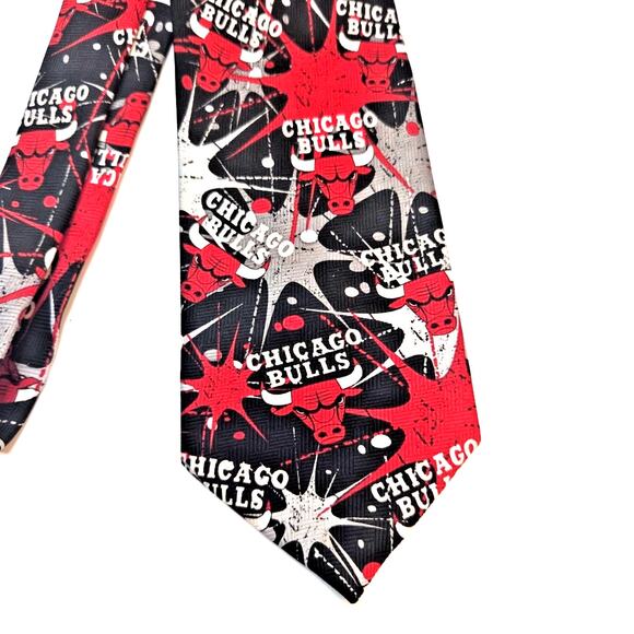 Chicago Bulls Necktie Burst Repeat Allover Print NBA Basketball Super Fan - Picture 2 of 9